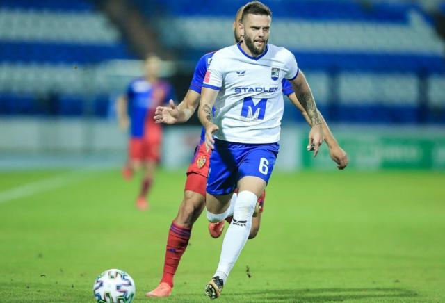 1610555171792099064.jpg PXL_170920_30179033-660x450@2x.jpg